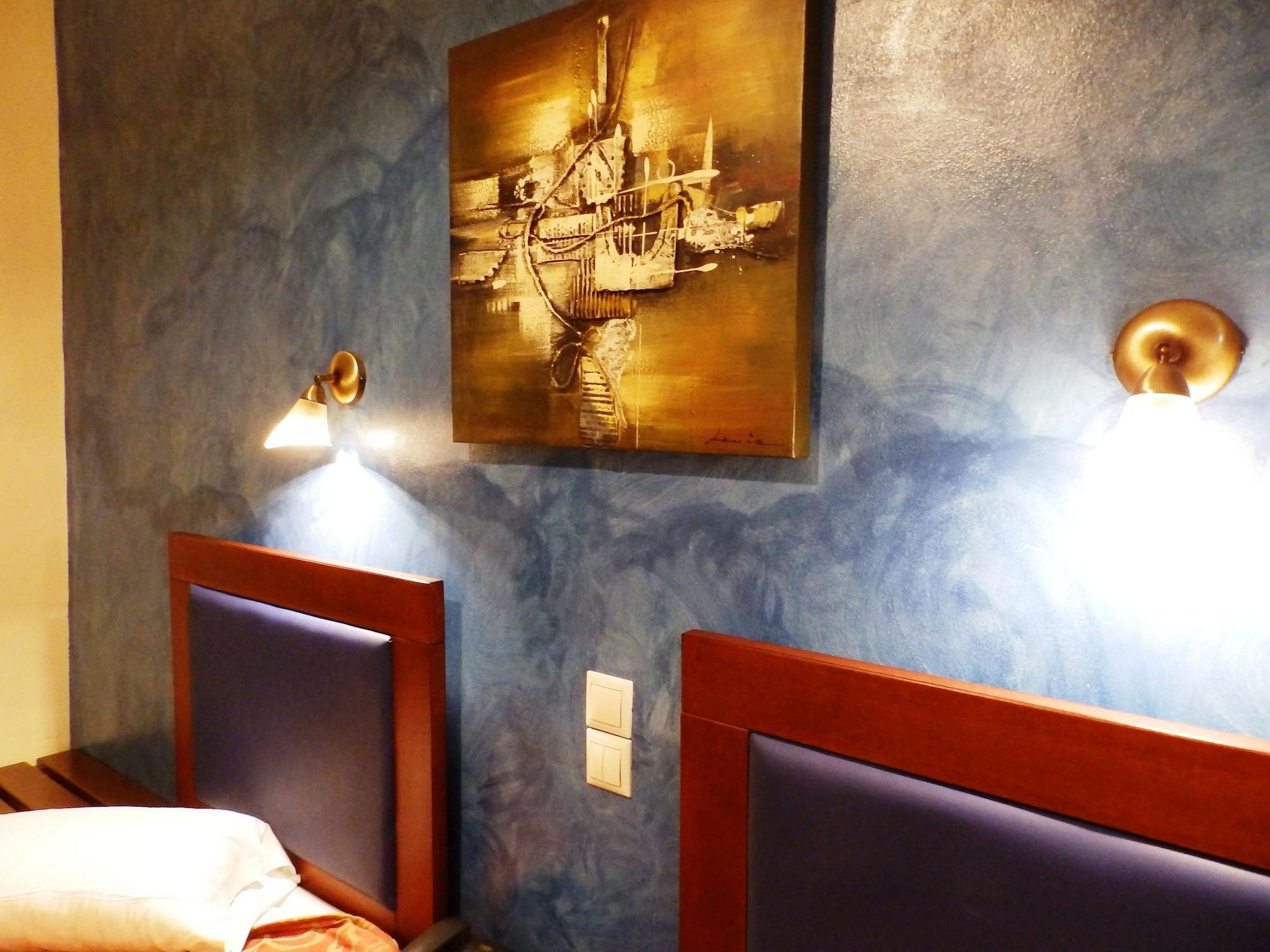 Pergamos Hotel Athena Bagian luar foto