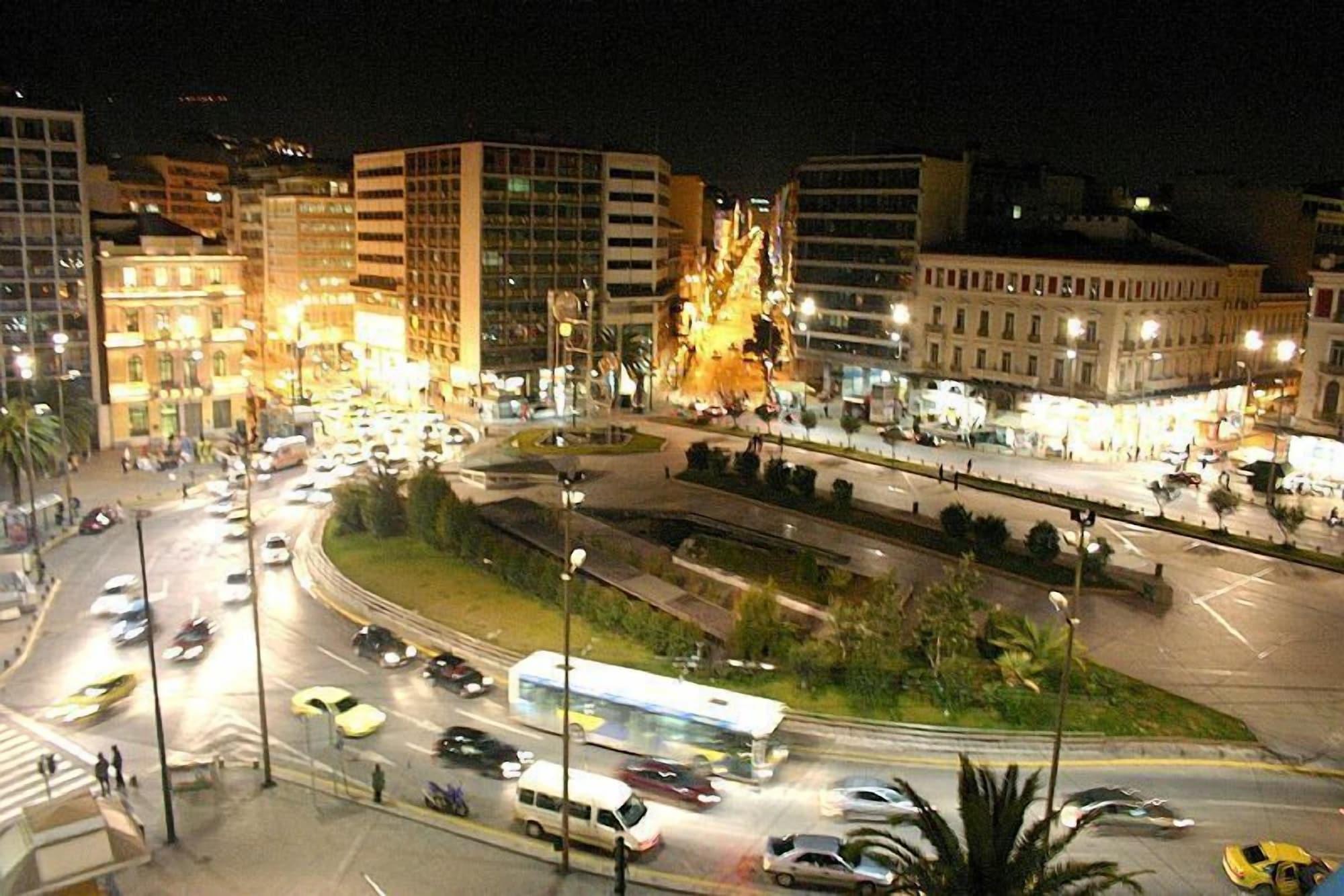 Pergamos Hotel Athena Bagian luar foto