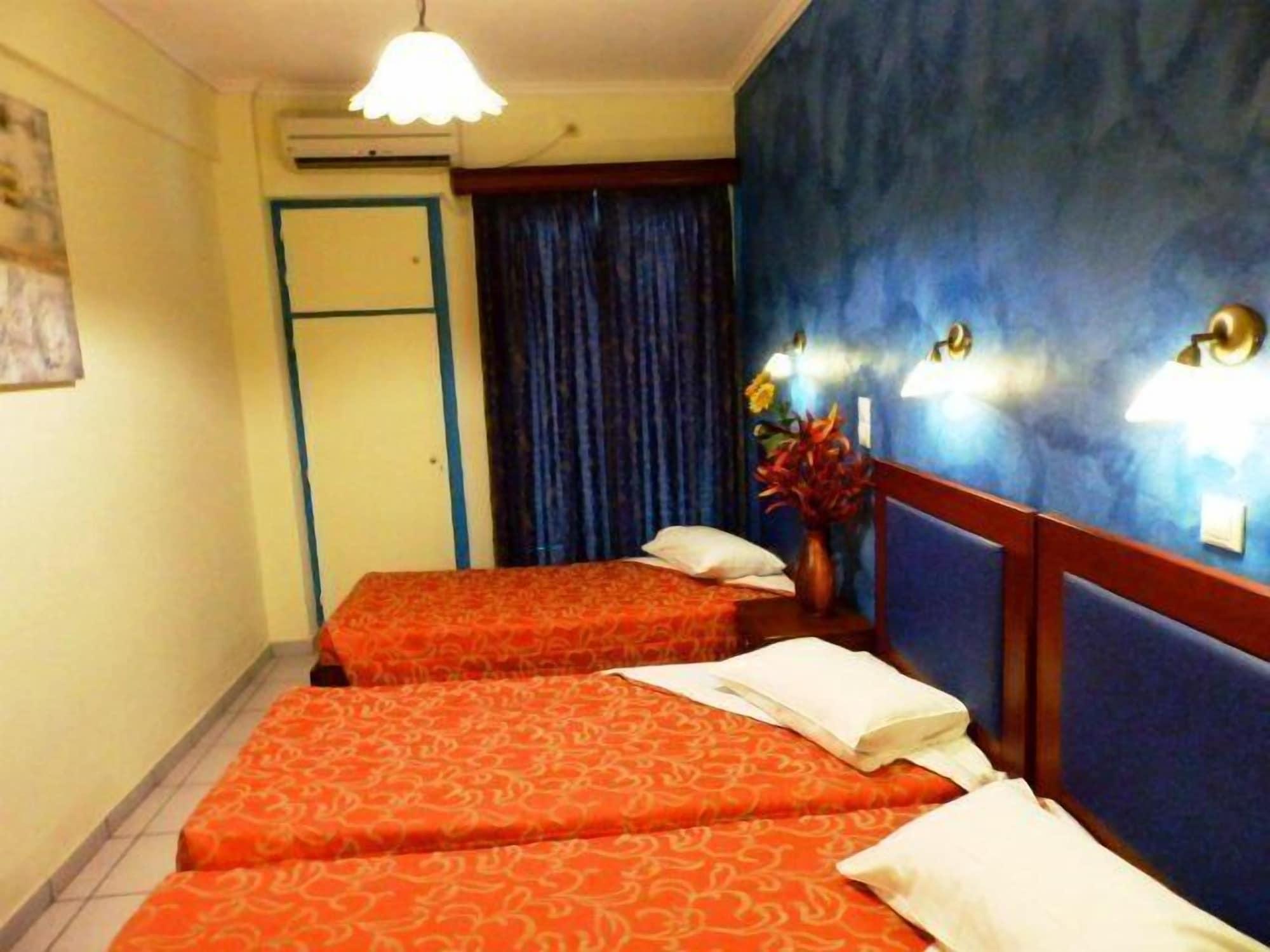 Pergamos Hotel Athena Bagian luar foto